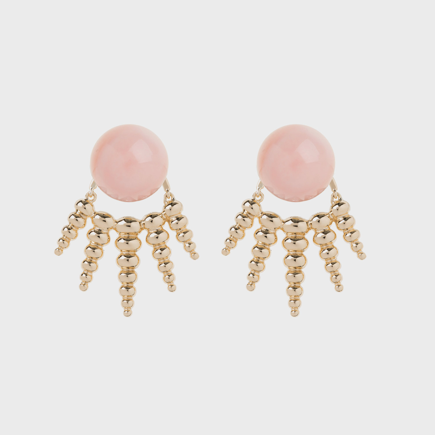 Yellow gold earrings with coral studs