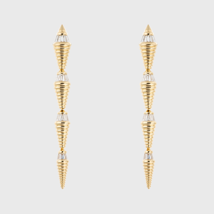 White & yellow gold earrings with tapered baguette cut white diamonds