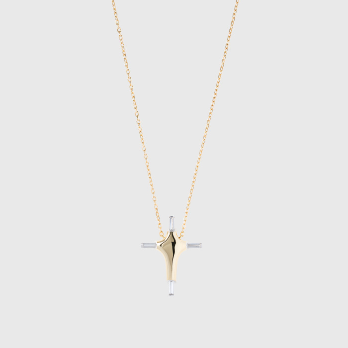 Yellow gold cross pendant with baguette cut white diamonds